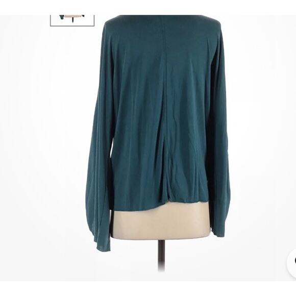 Free People Teal Long Sleeve Blouse size Medium Vneck - Picture 2 of 7